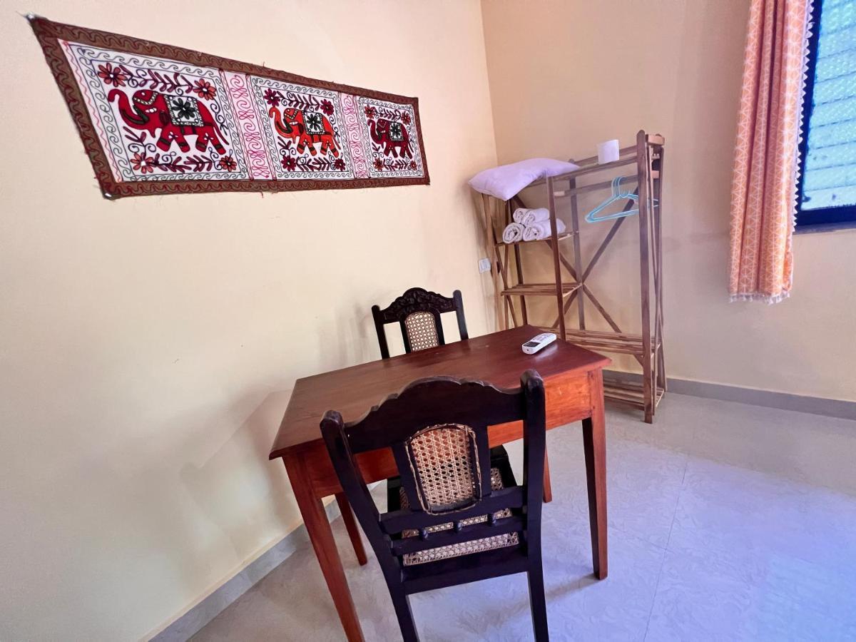 Kyel Villa Guest House Arambol Buitenkant foto